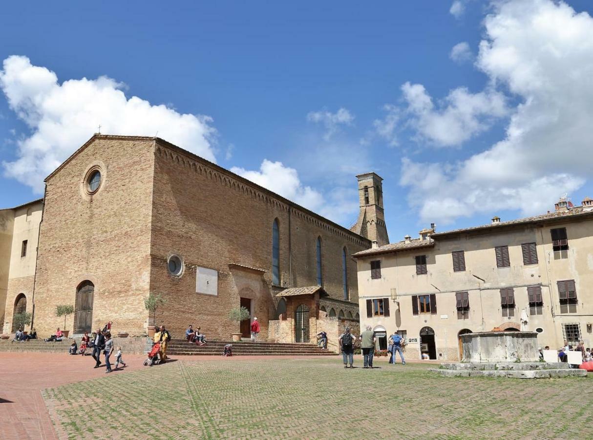 Appartamento Benozzo سان جيمينيانو المظهر الخارجي الصورة